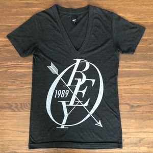 Obey V-neck T-shirt